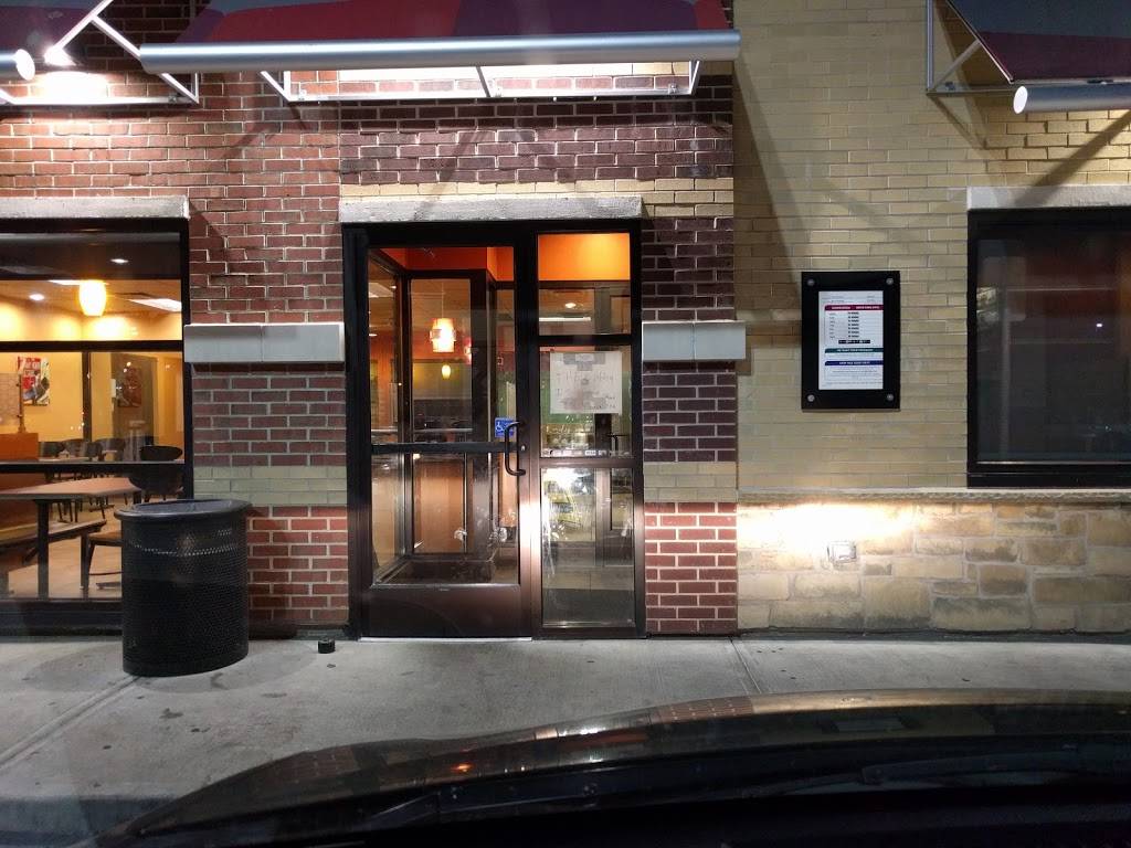Jack in the Box | restaurant | 10630 Parallel Pkwy, Kansas City, KS 66109, USA | 9132875512 OR +1 913-287-5512