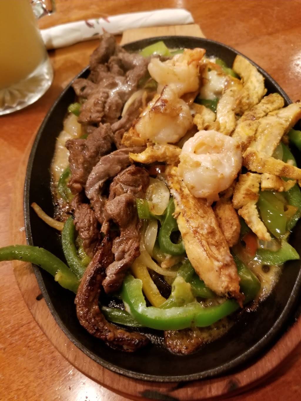 Blue Margaritas Mexican Bar & Grill | restaurant | 3151 Horizon Dr, Springfield, IL 62703, USA | 2176701394 OR +1 217-670-1394