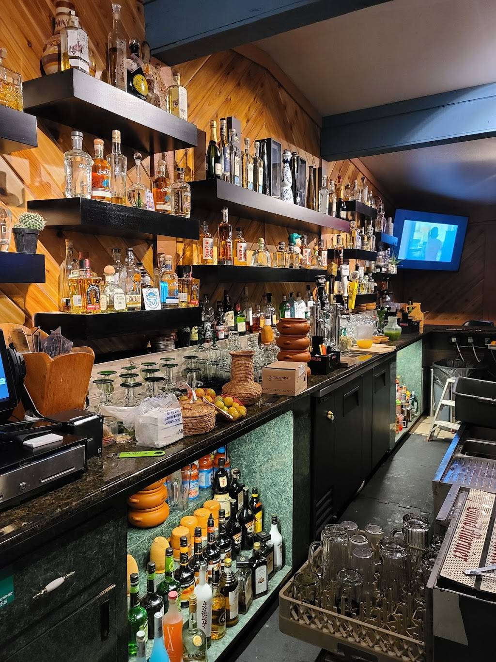 Senor Tequila’s Méxican Kitchen & Cantina | restaurant | 1490 E 4th St, Reno, NV 89512, USA | 7753842933 OR +1 775-384-2933