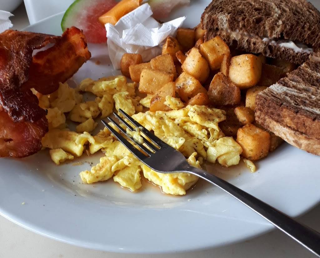 Element Lounge and Restaurant | restaurant | 50 Norfinch Dr, North York, ON M3N 1X1, Canada | 4166639502 OR +1 416-663-9502