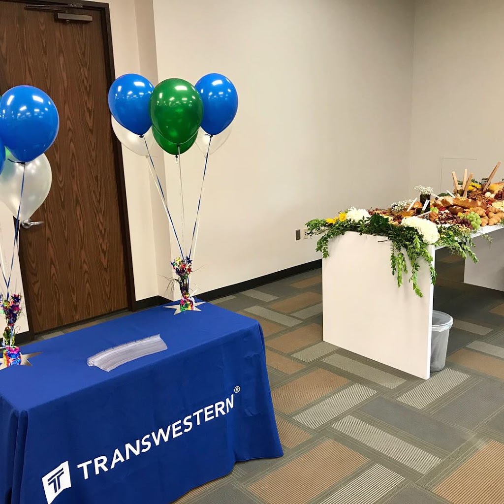 The Board Couple | restaurant | 2218 N Zarzamora St, San Antonio, TX 78201, USA | 2105732100 OR +1 210-573-2100