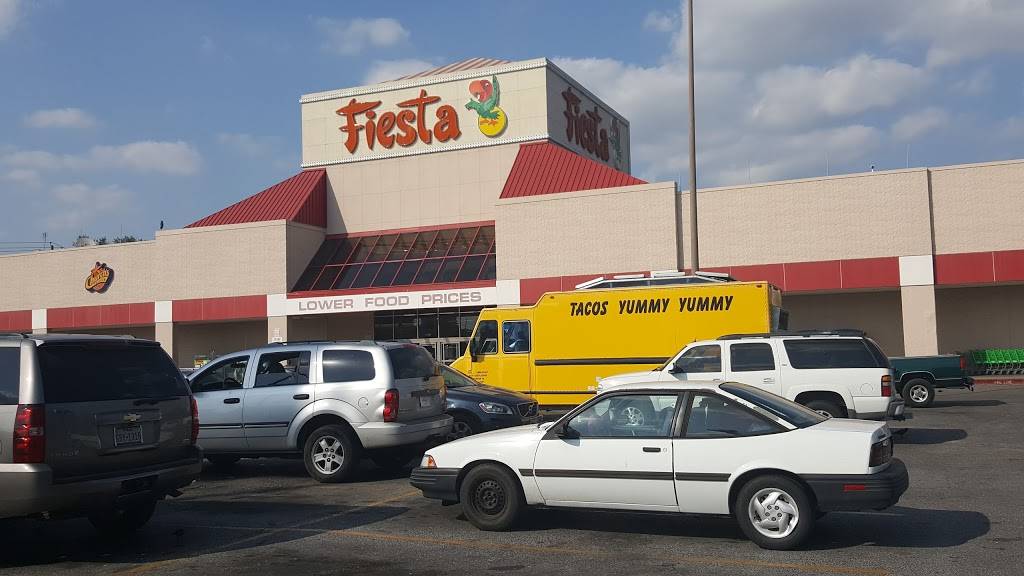 Tacos Yummy Yummy | restaurant | Houston, TX 77004, USA | 7134098759 OR +1 713-409-8759