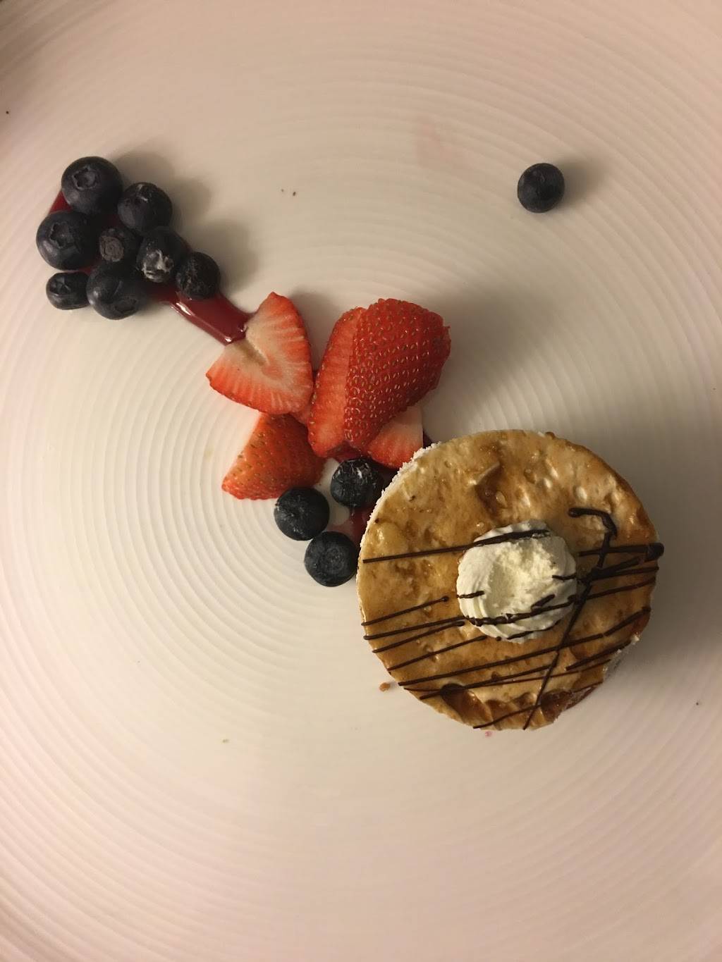 Lot41 Social Bar & Table | restaurant | 655 Dixon Rd, Etobicoke, ON M9W 1J3, Canada | 4162441711 OR +1 416-244-1711