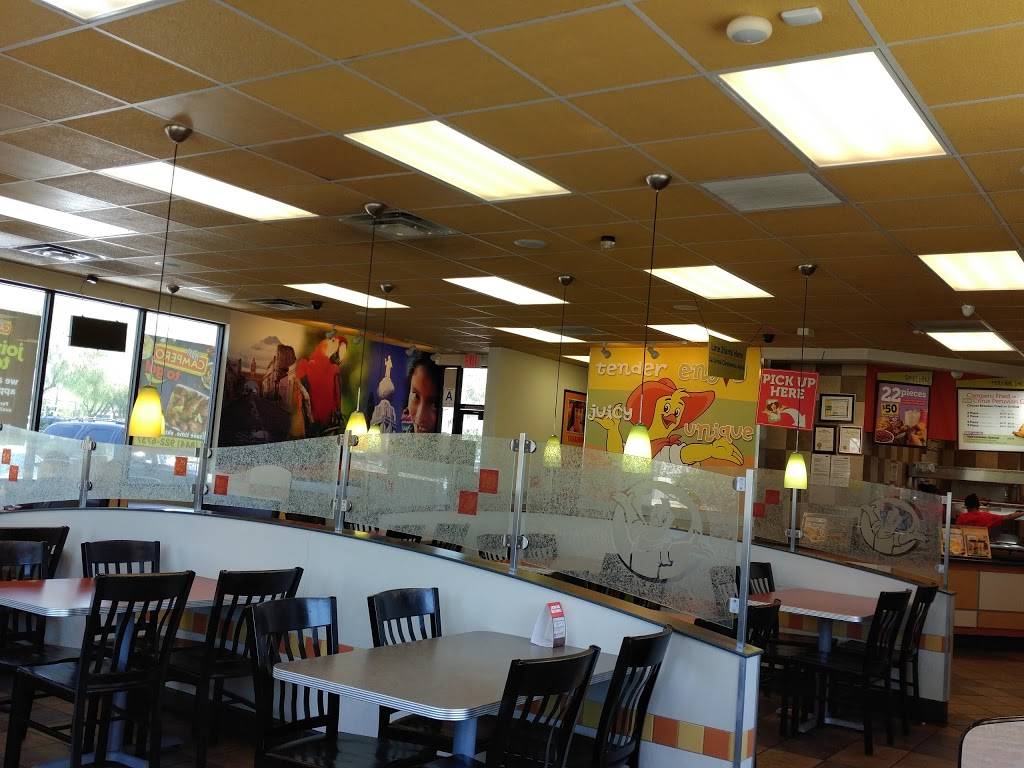 Pollo Campero | meal takeaway | 9000 Sepulveda Blvd, North Hills, CA 91343, USA | 8332267376 OR +1 833-226-7376