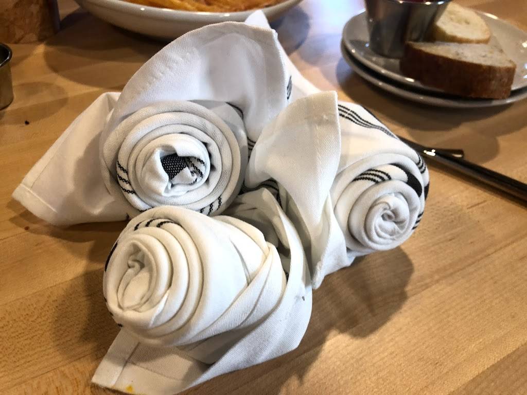 Wissota Chophouse - Neenah / Appleton | restaurant | 1465 Bryce Dr, Neenah, WI 54956, USA | 9207518900 OR +1 920-751-8900