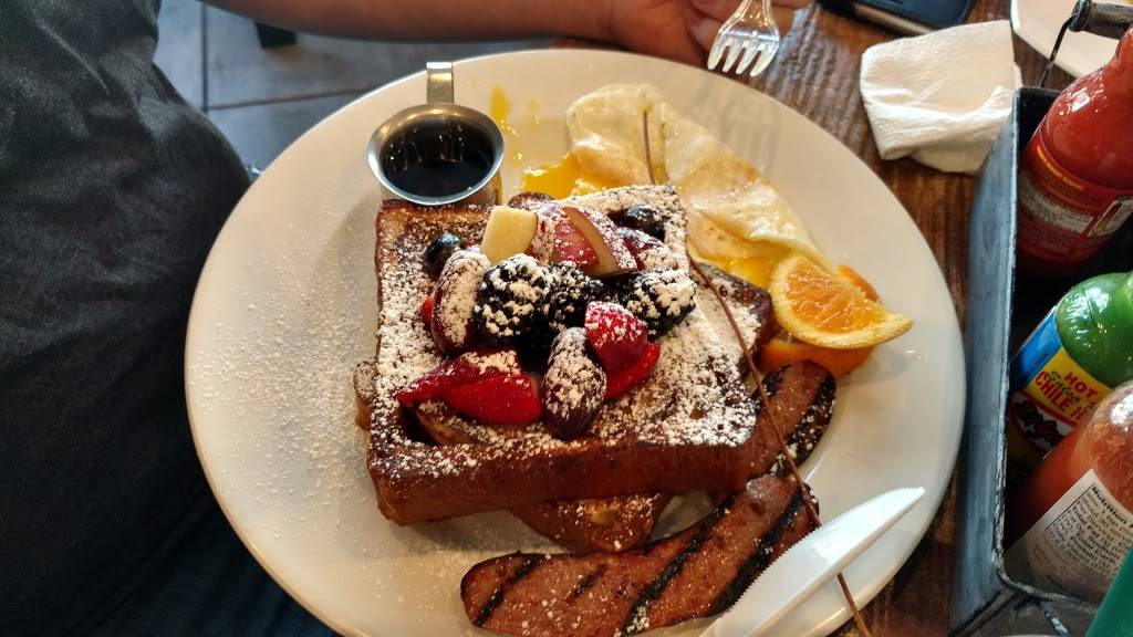 Peoples Bistro | restaurant | 1419 Haight St, San Francisco, CA 94117, USA | 4155538842 OR +1 415-553-8842