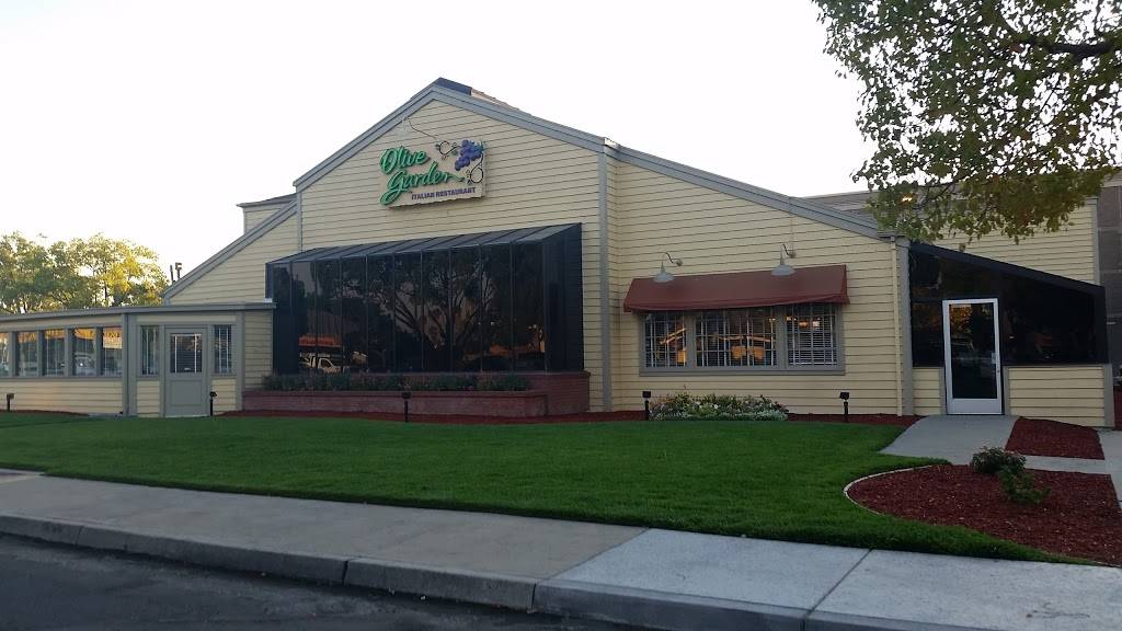 Olive Garden Italian Restaurant | meal takeaway | 39145 Farwell Dr, Fremont, CA 94538, USA | 5107967500 OR +1 510-796-7500