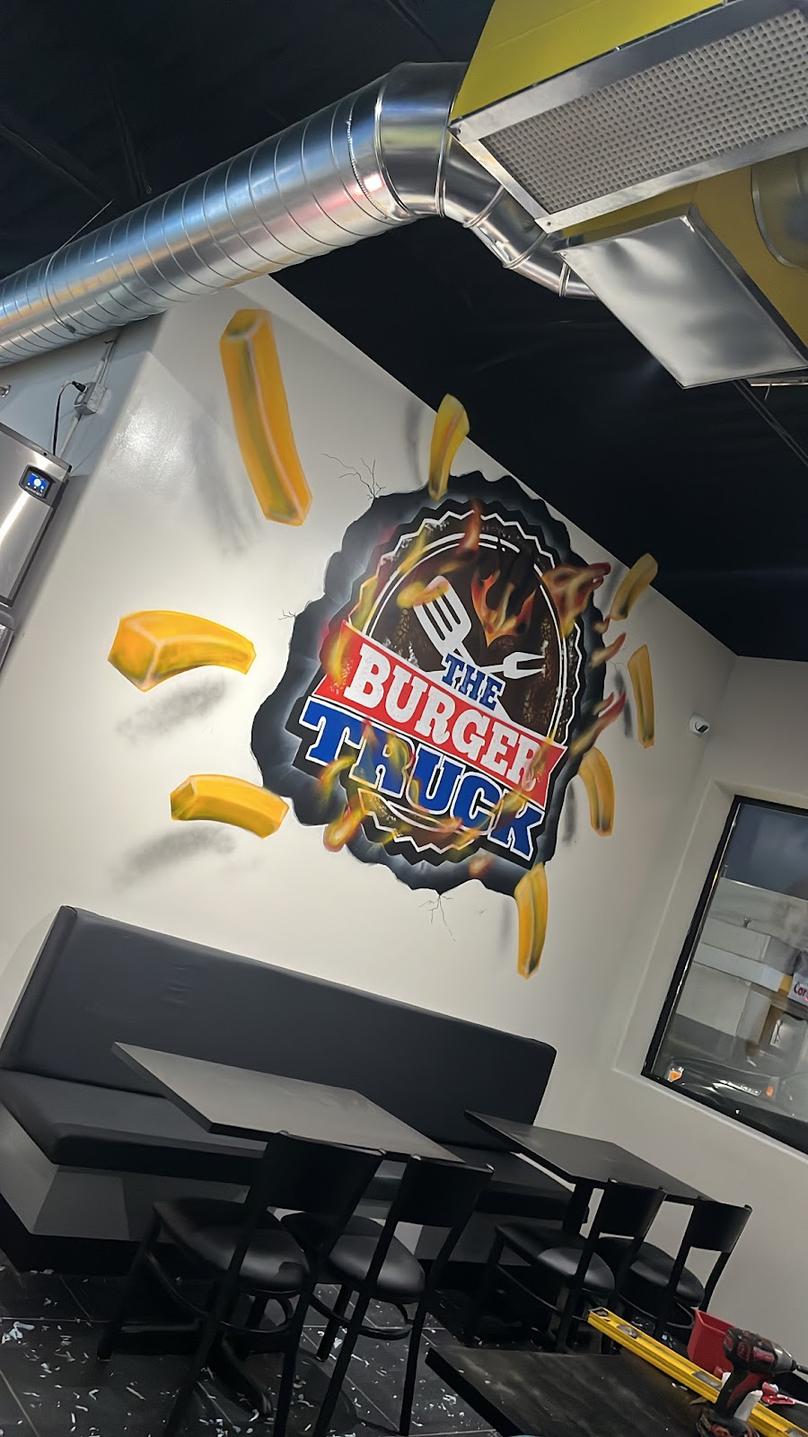 The Burger Truck | restaurant | 23849 W Warren St, Dearborn Heights, MI 48127, USA | 3133956000 OR +1 313-395-6000