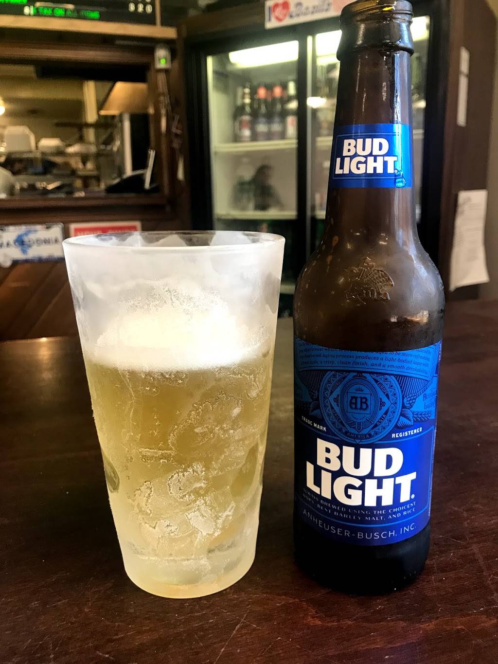 Basils Pizza | restaurant | 1270 Cranston St, Cranston, RI 02920, USA | 4019464470 OR +1 401-946-4470