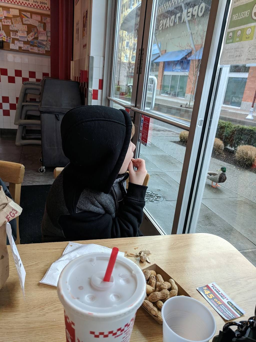 Five Guys | meal takeaway | 910 N 10th Pl, Renton, WA 98057, USA | 4252282286 OR +1 425-228-2286