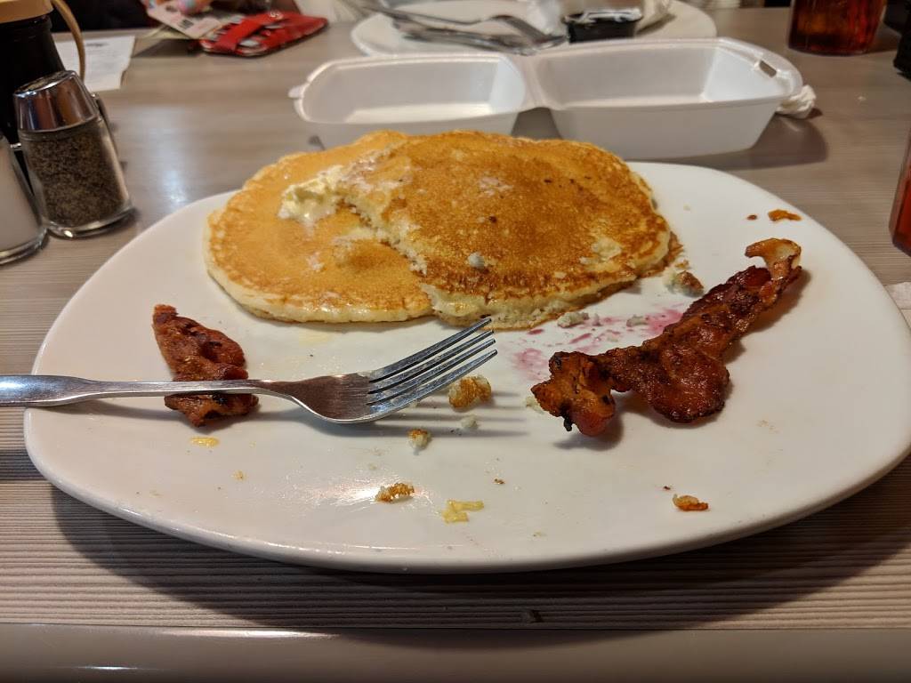 Perkins Restaurant & Bakery | restaurant | 5420 W Broadway Ave, Crystal, MN 55428, USA | 7635331313 OR +1 763-533-1313