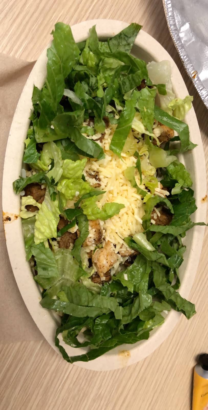 Chipotle Mexican Grill | restaurant | 2901 Major MacKenzie Dr W C, Maple, ON L6A 3N9, Canada | 9053033365 OR +1 905-303-3365