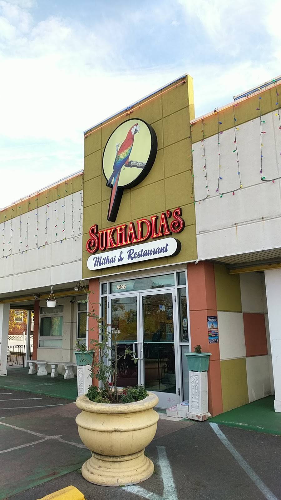 Sukhadias Gokul | bakery | 1507 Oak Tree Road, Iselin, NJ 08830, USA | 7325481888 OR +1 732-548-1888