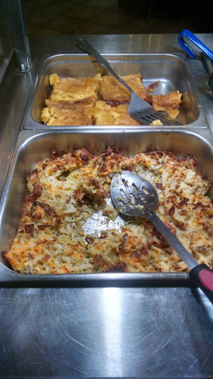 Moms Place | restaurant | 501 Hoult Rd, Fairmont, WV 26554, USA | 3045348055 OR +1 304-534-8055