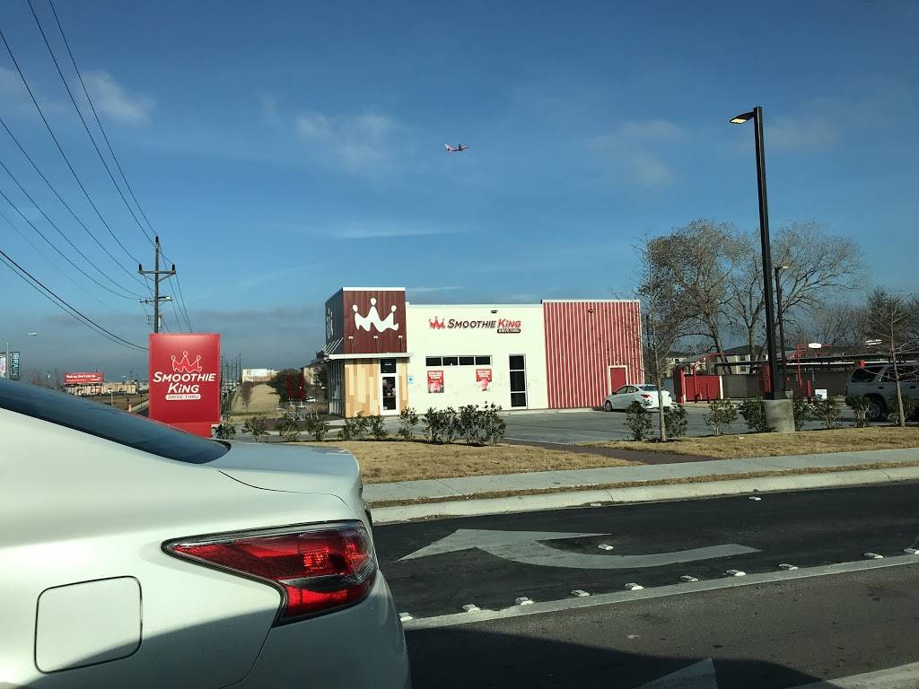 Smoothie King | meal delivery | 2304 W Mockingbird Ln, Dallas, TX 75235, USA | 2143511863 OR +1 214-351-1863