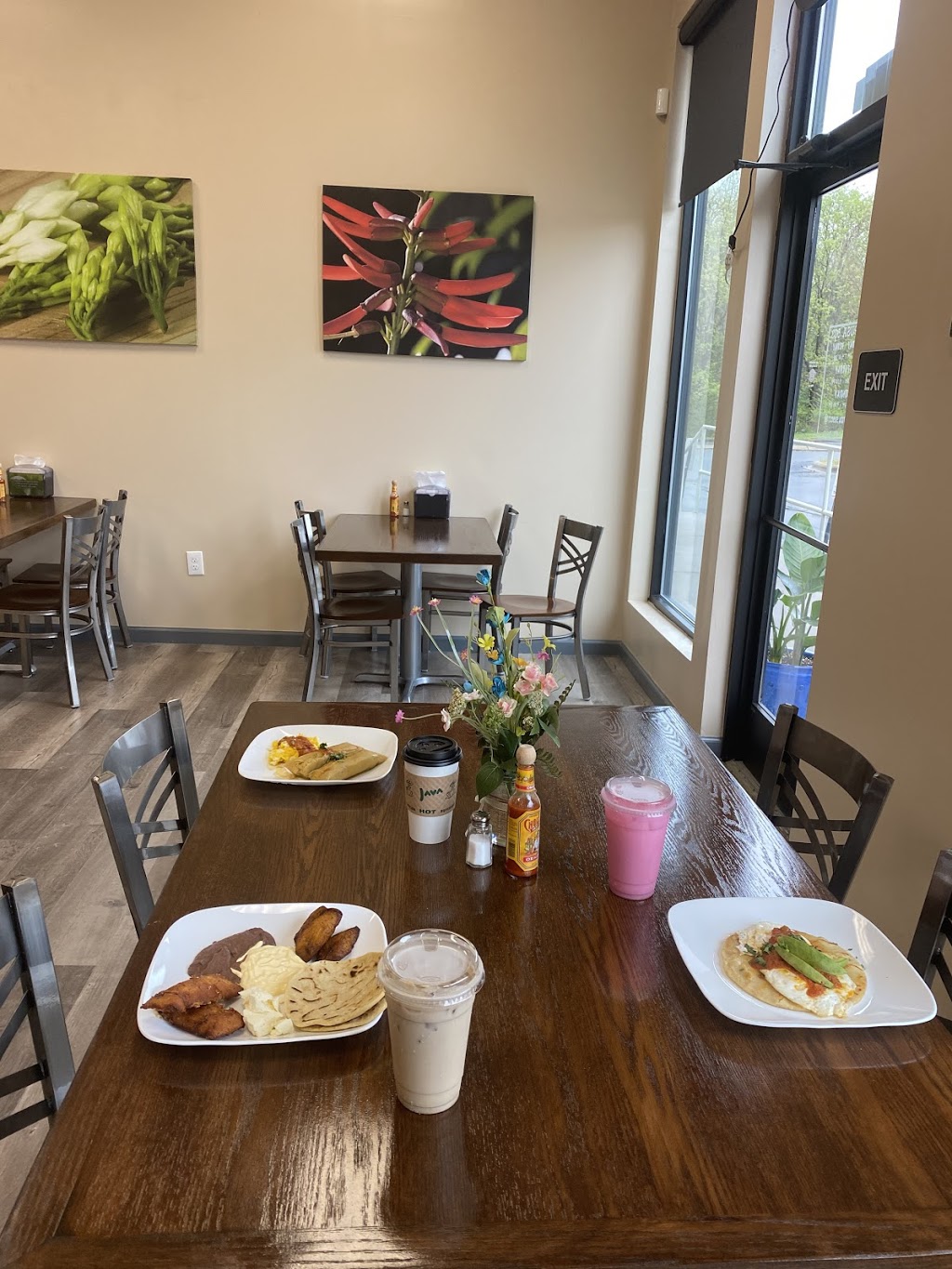 PUPUSA 503 Salvadoran Deli | restaurant | 850 Chancellor Park Dr C, Charlotte, NC 28213, USA | 9802070613 OR +1 980-207-0613