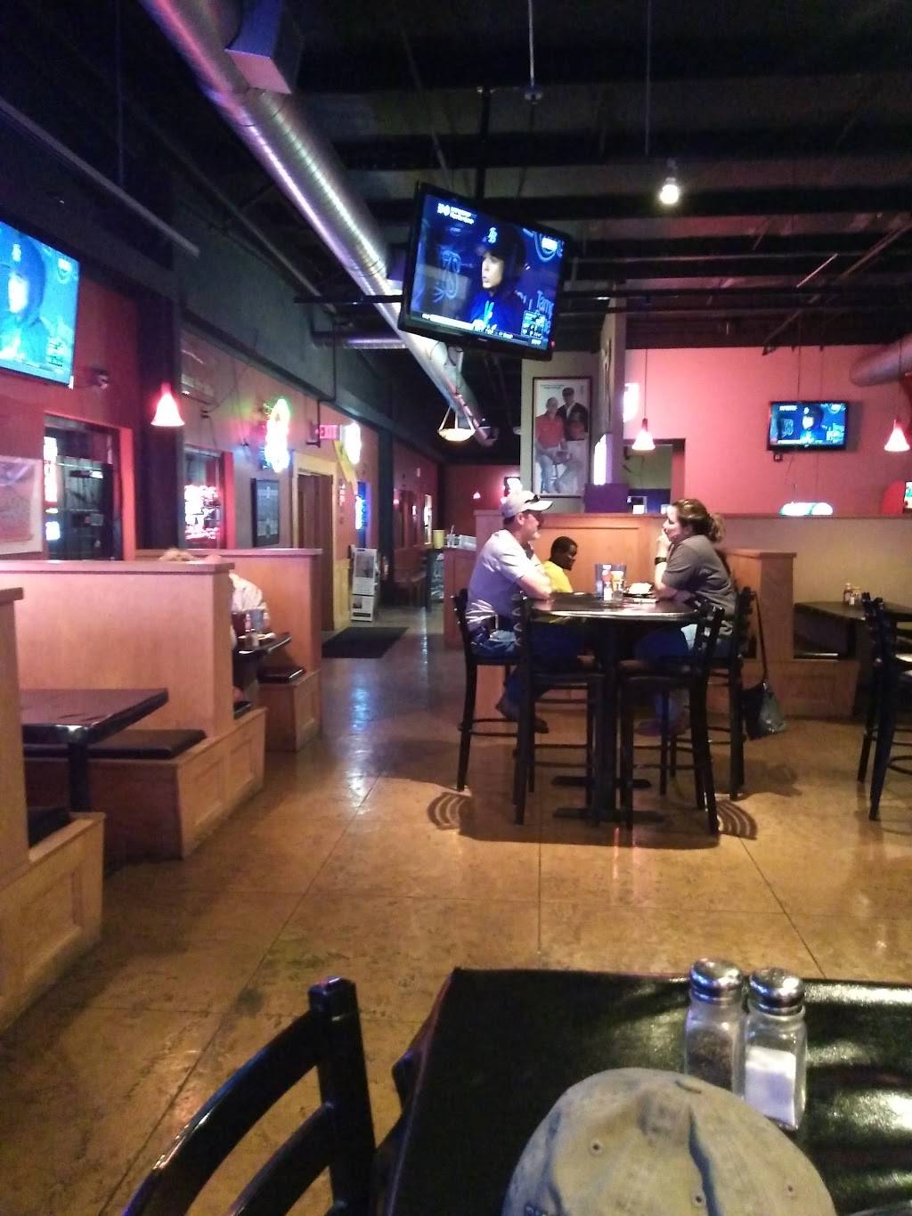 Sports Page Bar & Grill | restaurant | 1802 W 2nd Ave, Indianola, IA 50125, USA | 5159615771 OR +1 515-961-5771