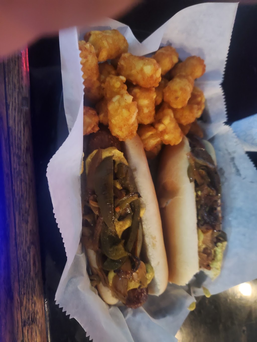 Outsiders Tavern | restaurant | 4124 Celanese Rd #130, Rock Hill, SC 29732, USA | 8033289200 OR +1 803-328-9200