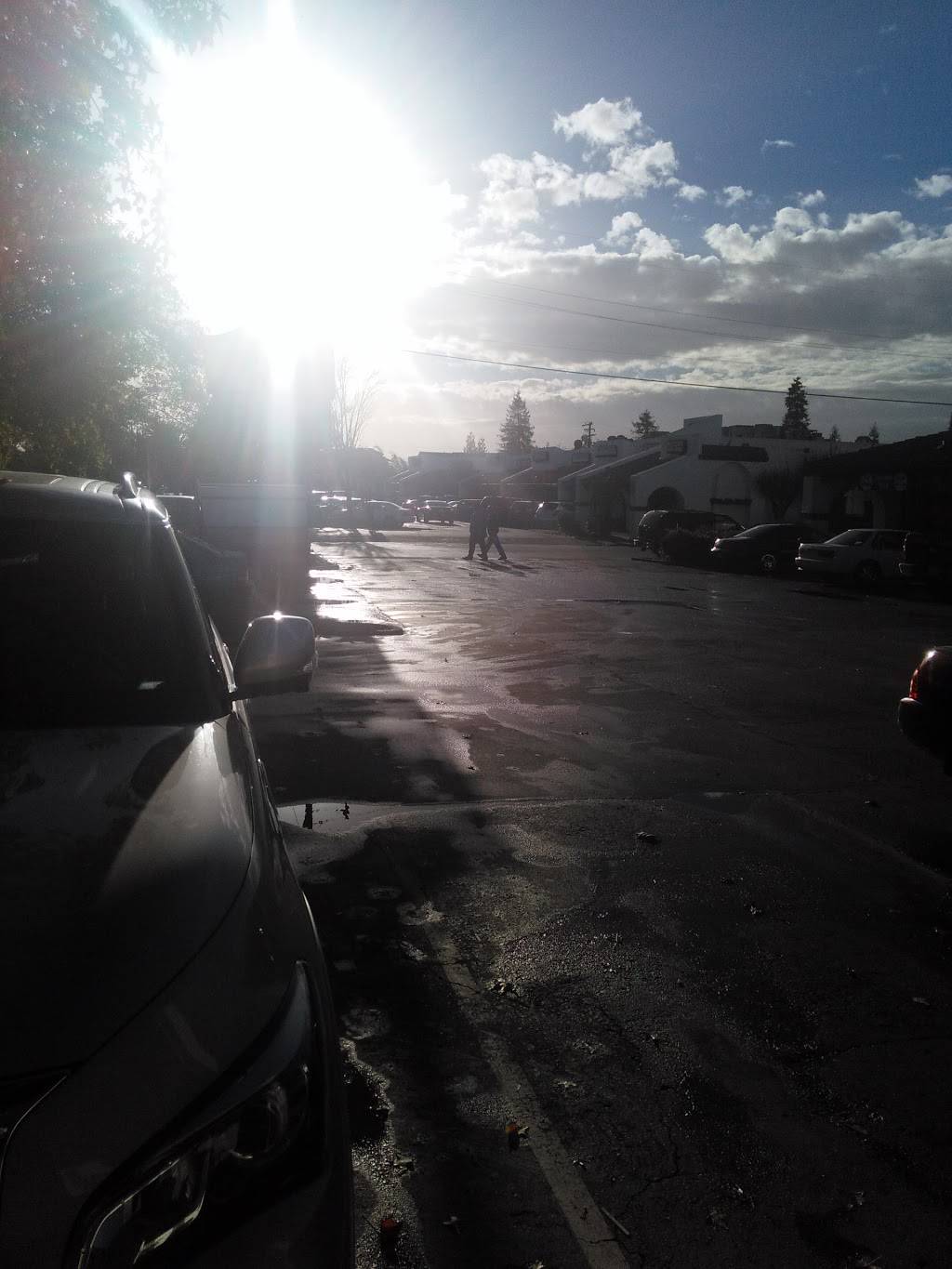 New York Pizza | meal delivery | 665 W Tennyson Rd, Hayward, CA 94544, USA | 5108264520 OR +1 510-826-4520