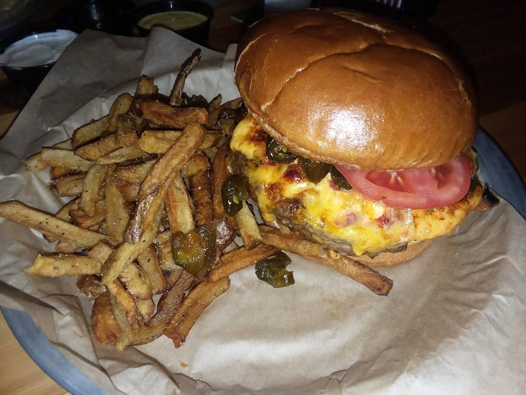 RiffRaff Bar and Grill | restaurant | 242 W Wade Hampton Blvd C, Greer, SC 29650, USA | 8646554342 OR +1 864-655-4342