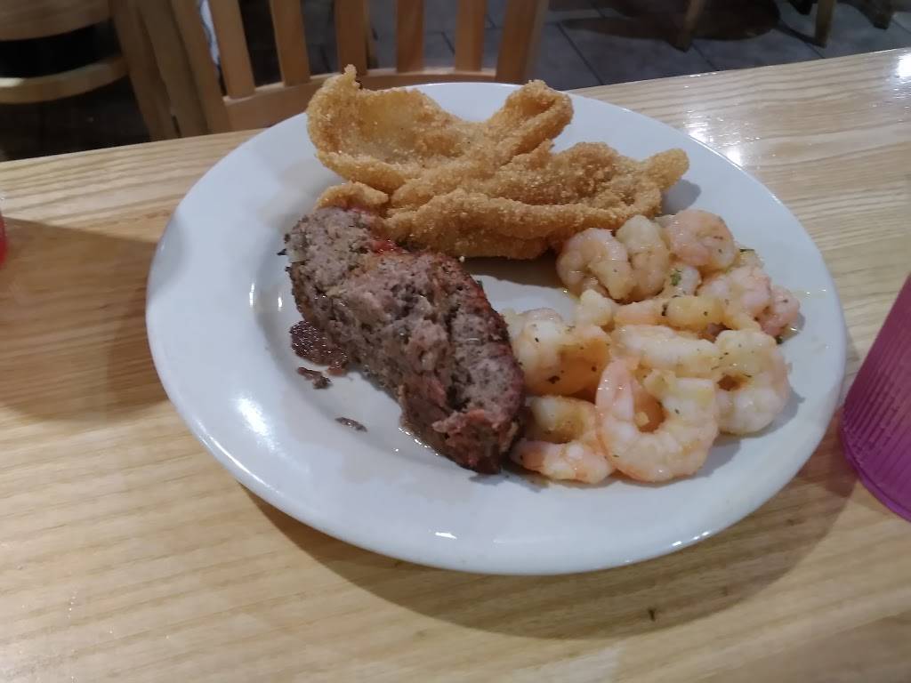 Farmers Family Restaurant | restaurant | 1958 Old Fort Pkwy, Murfreesboro, TN 37129, USA | 6158677717 OR +1 615-867-7717