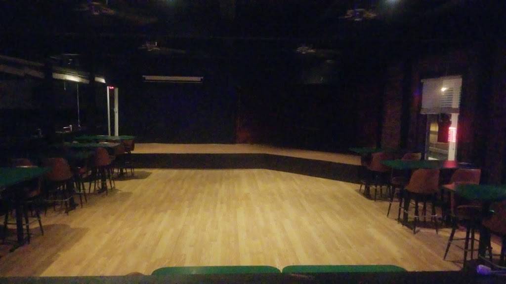 Logans Pub | restaurant | 424 S Century Blvd, Rantoul, IL 61866, USA | 2178931221 OR +1 217-893-1221