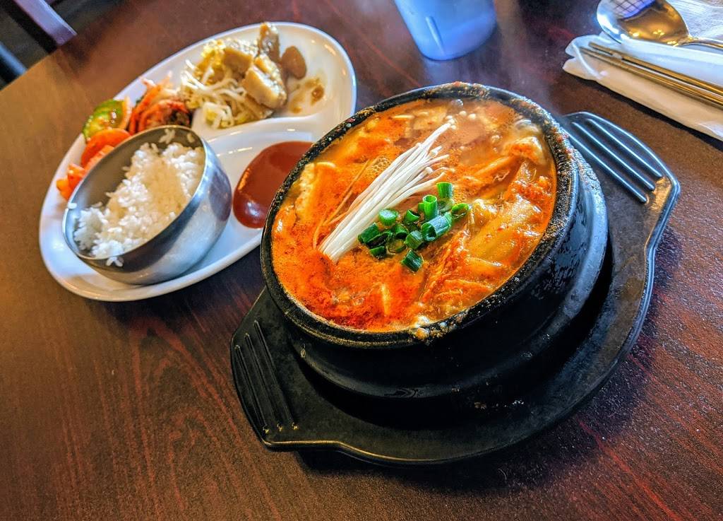 Kimchi House | restaurant | 5809 24th Ave NW, Seattle, WA 98107, USA | 2067845322 OR +1 206-784-5322