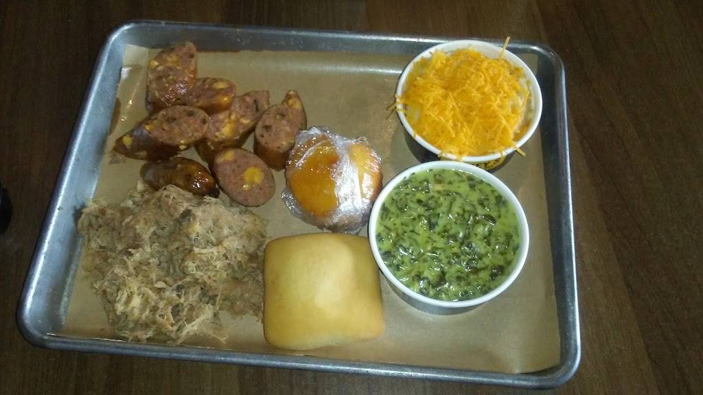 Dickeys Barbecue Pit | restaurant | 19348 Cortez Blvd, Brooksville, FL 34601, USA | 3522690019 OR +1 352-269-0019