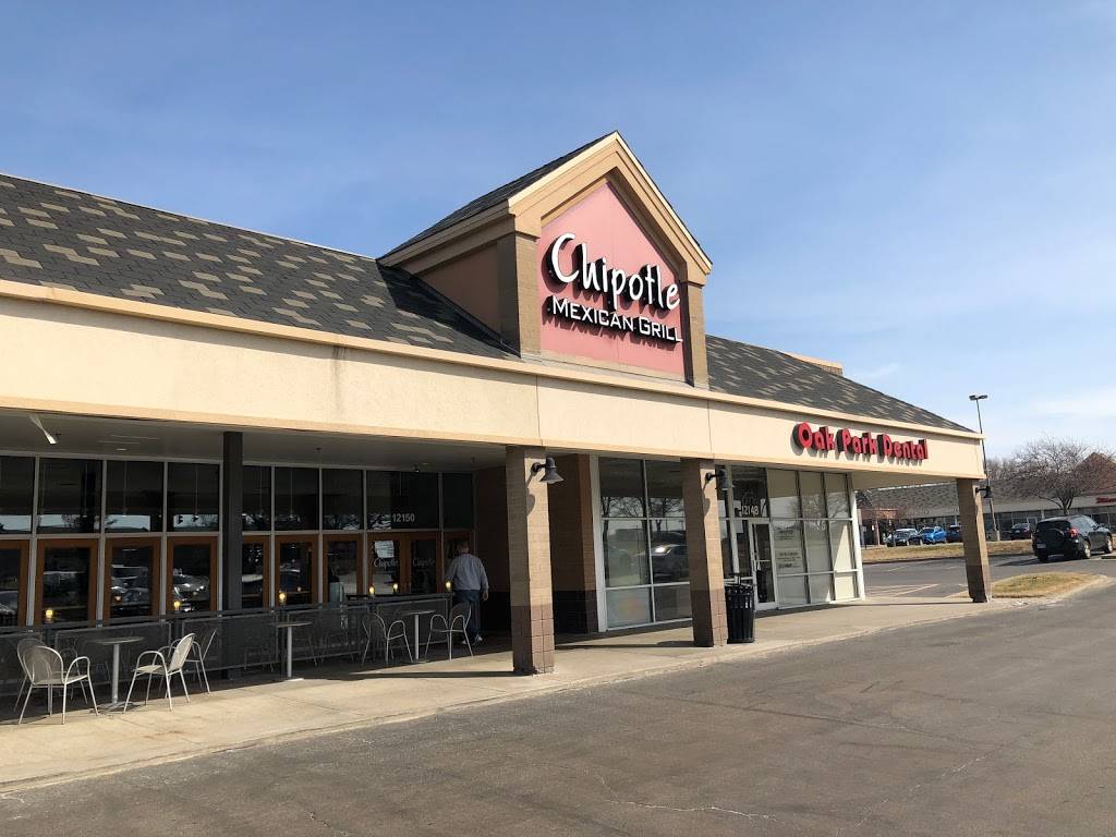 Chipotle Mexican Grill | restaurant | 12150 W 95th St, Lenexa, KS 66215, USA | 9134924610 OR +1 913-492-4610