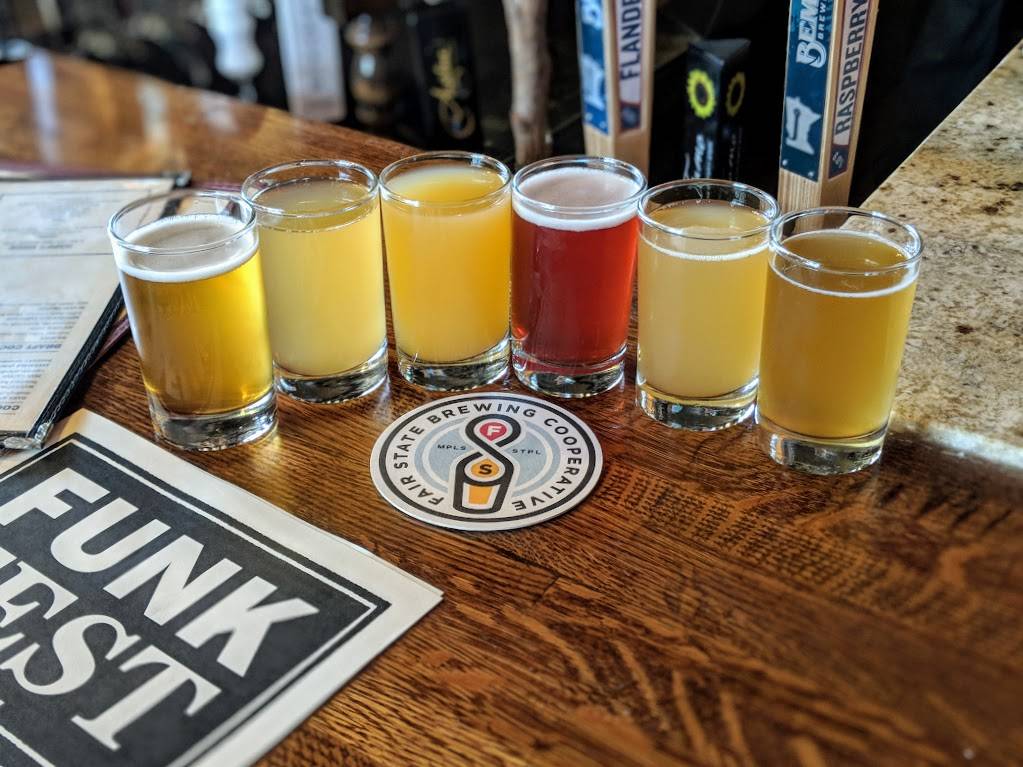 Republic | restaurant | 221 Cedar Ave, Minneapolis, MN 55454, USA | 6123386146 OR +1 612-338-6146