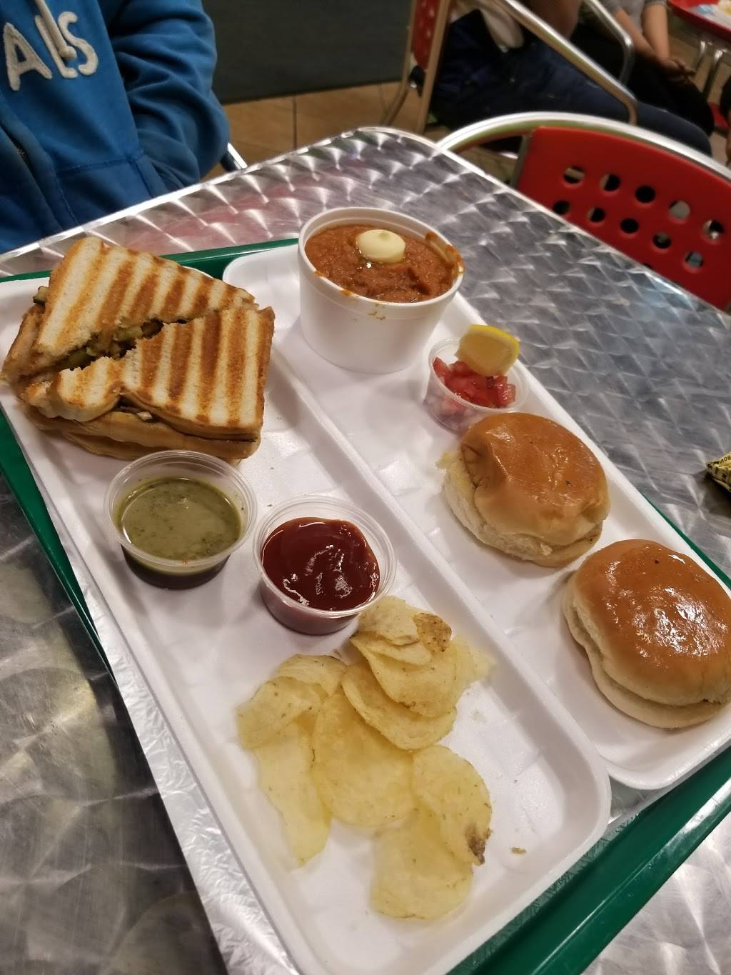 ROYAL PAAN | restaurant | 1010 Dream Crest Rd Unit 4, Mississauga, ON L5V 3A4, Canada | 9058130004 OR +1 905-813-0004