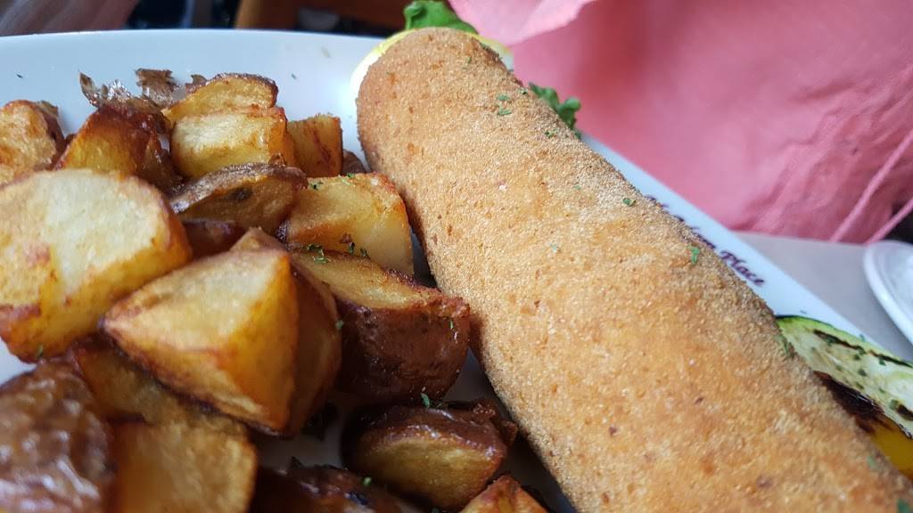 McAdam Restaurant | restaurant | 5659 McAdam Rd, Mississauga, ON L4Z 1X2, Canada | 9058900681 OR +1 905-890-0681