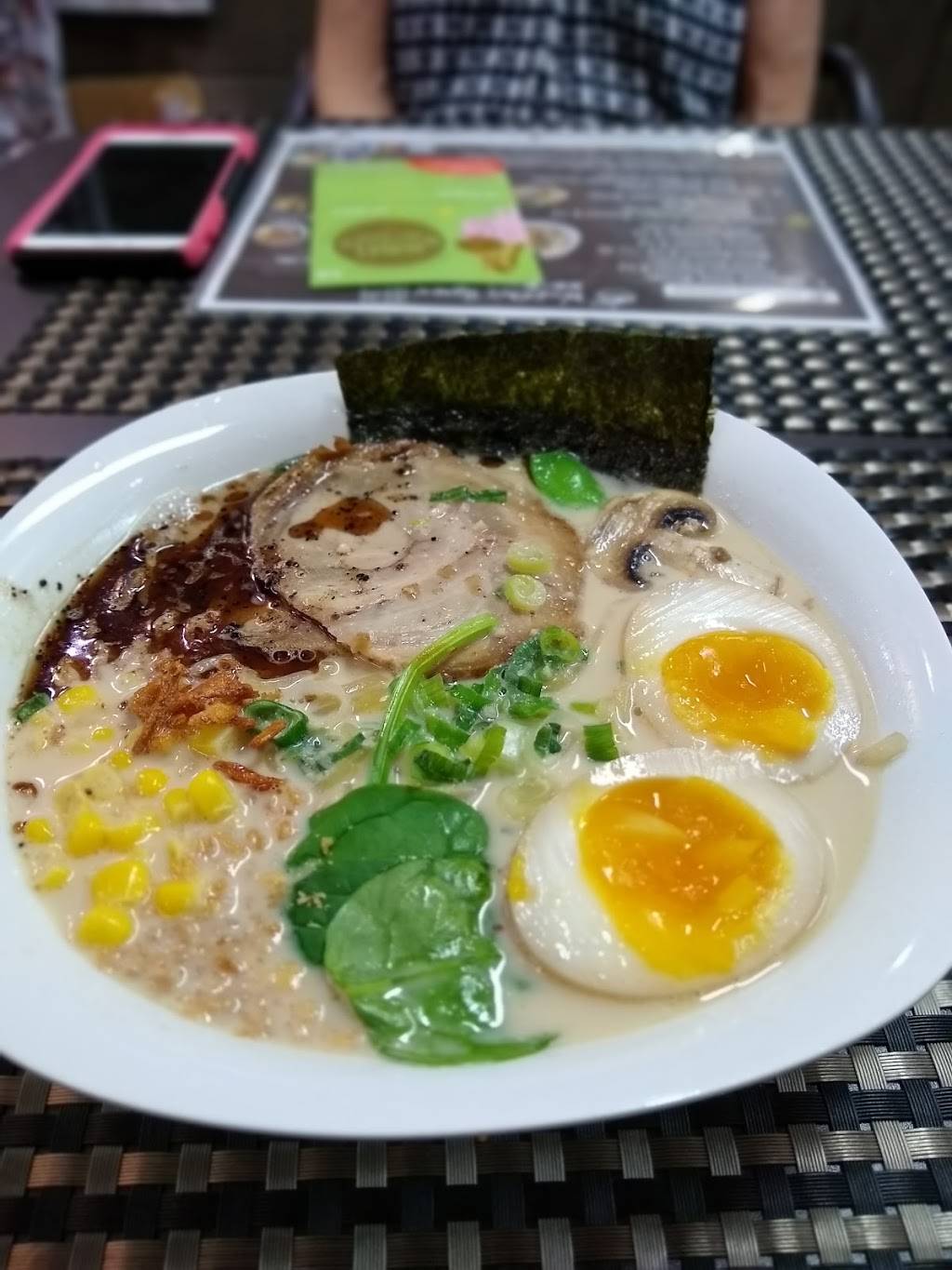 WoodOne Ramen | restaurant | 800 E Hallandale Beach Blvd Suite 21, Hallandale Beach, FL 33009, USA | 7542633084 OR +1 754-263-3084