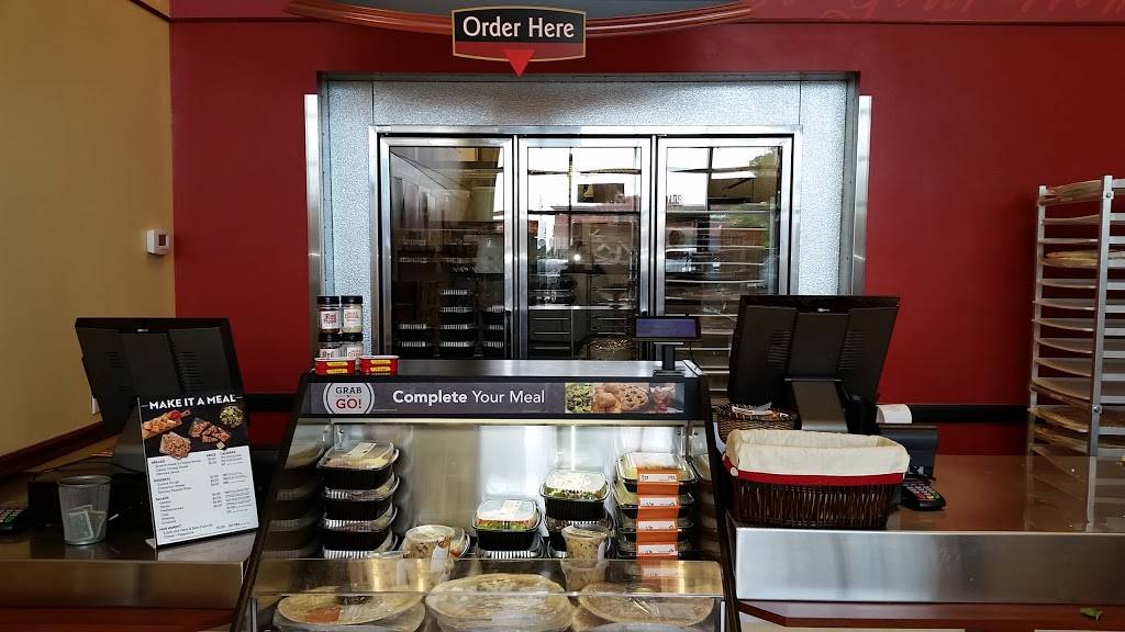 Papa Murphys Take N Bake Pizza | meal takeaway | 9315 Dorchester St #108, Highlands Ranch, CO 80129, USA | 3033467272 OR +1 303-346-7272