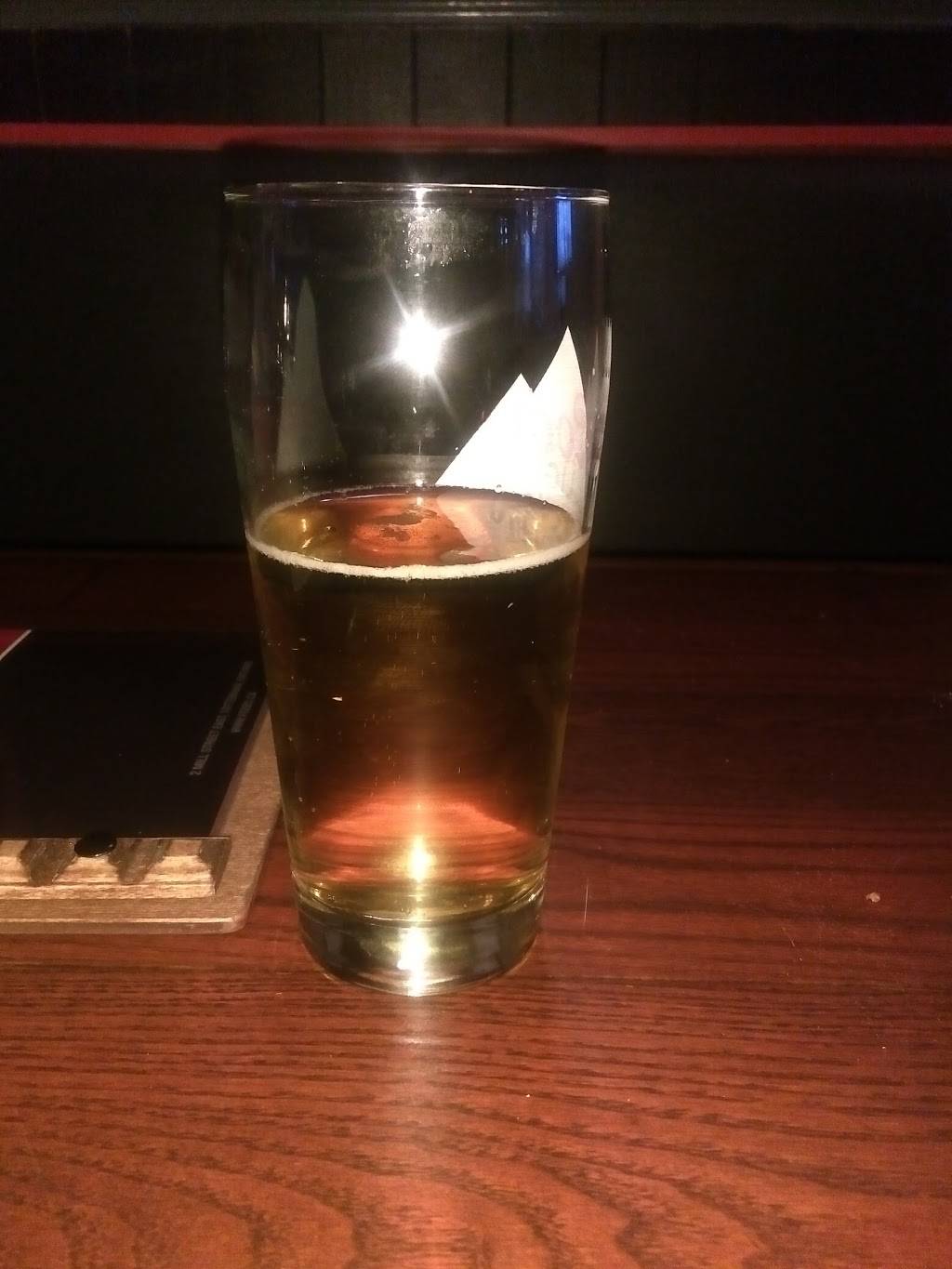 Feebs Pub & Grill | restaurant | 2 Mill St E, Tottenham, ON L0G 1W0, Canada | 9059369009 OR +1 905-936-9009