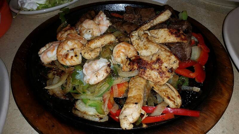 La Parrilla Mexican Restaurant | restaurant | 1065 Buckhead Crossing, Woodstock, GA 30188, USA | 7709283606 OR +1 770-928-3606