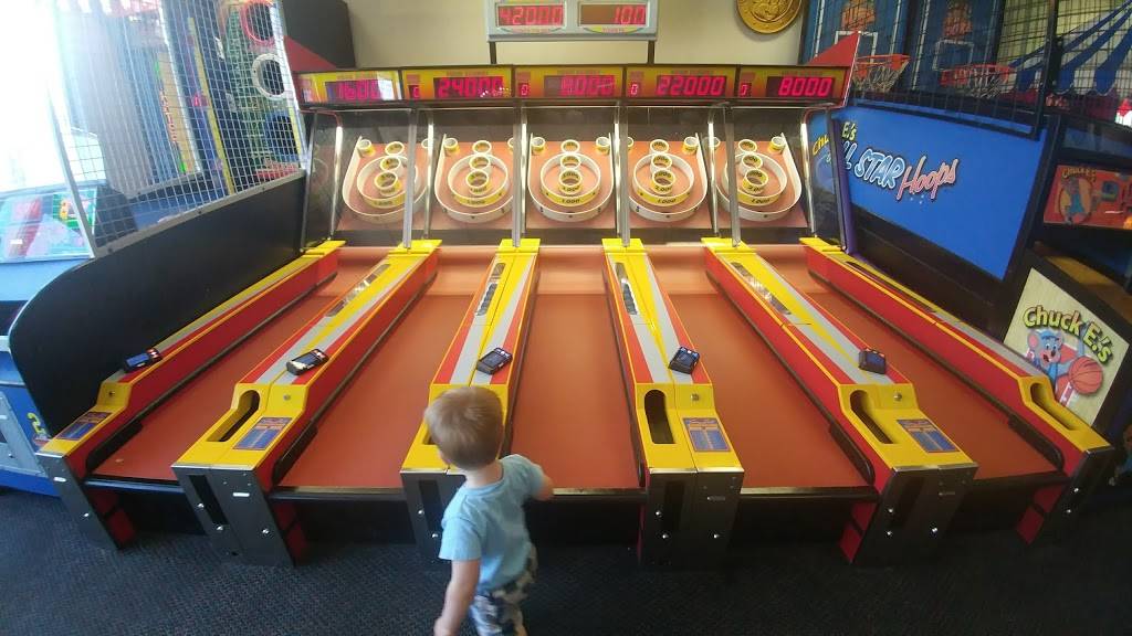 Chuck E. Cheeses | restaurant | 9931 E US Hwy 36, Avon, IN 46123, USA | 3172717611 OR +1 317-271-7611