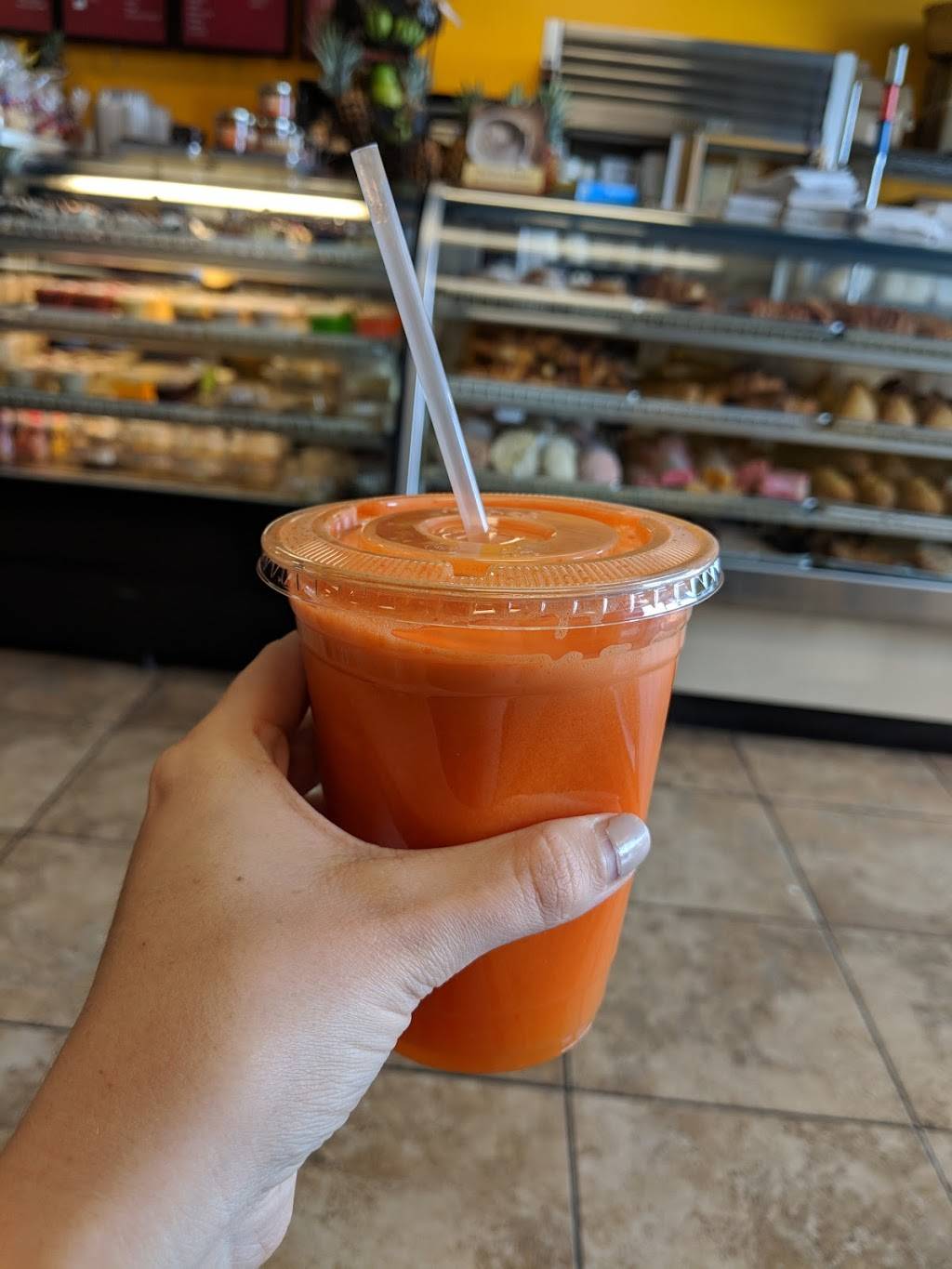 La Plaza Bakery | bakery | 107 Bardin Rd, Salinas, CA 93906, USA | 8317516028 OR +1 831-751-6028