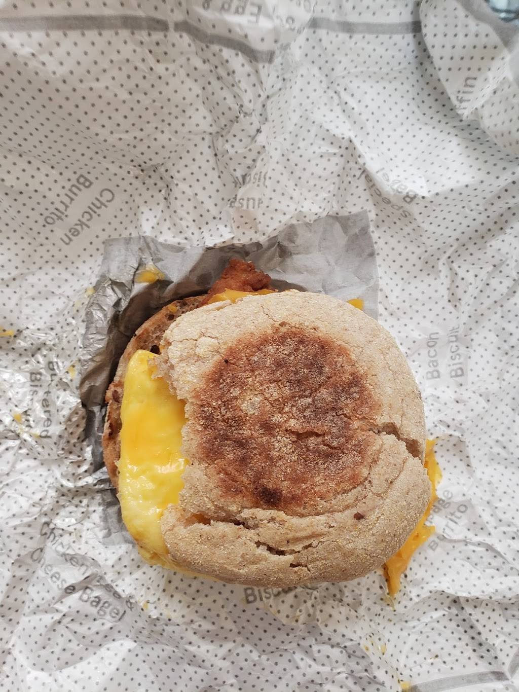 Chick-fil-A | restaurant | 2090 Snelling Ave N, Roseville, MN 55113, USA | 6516360144 OR +1 651-636-0144