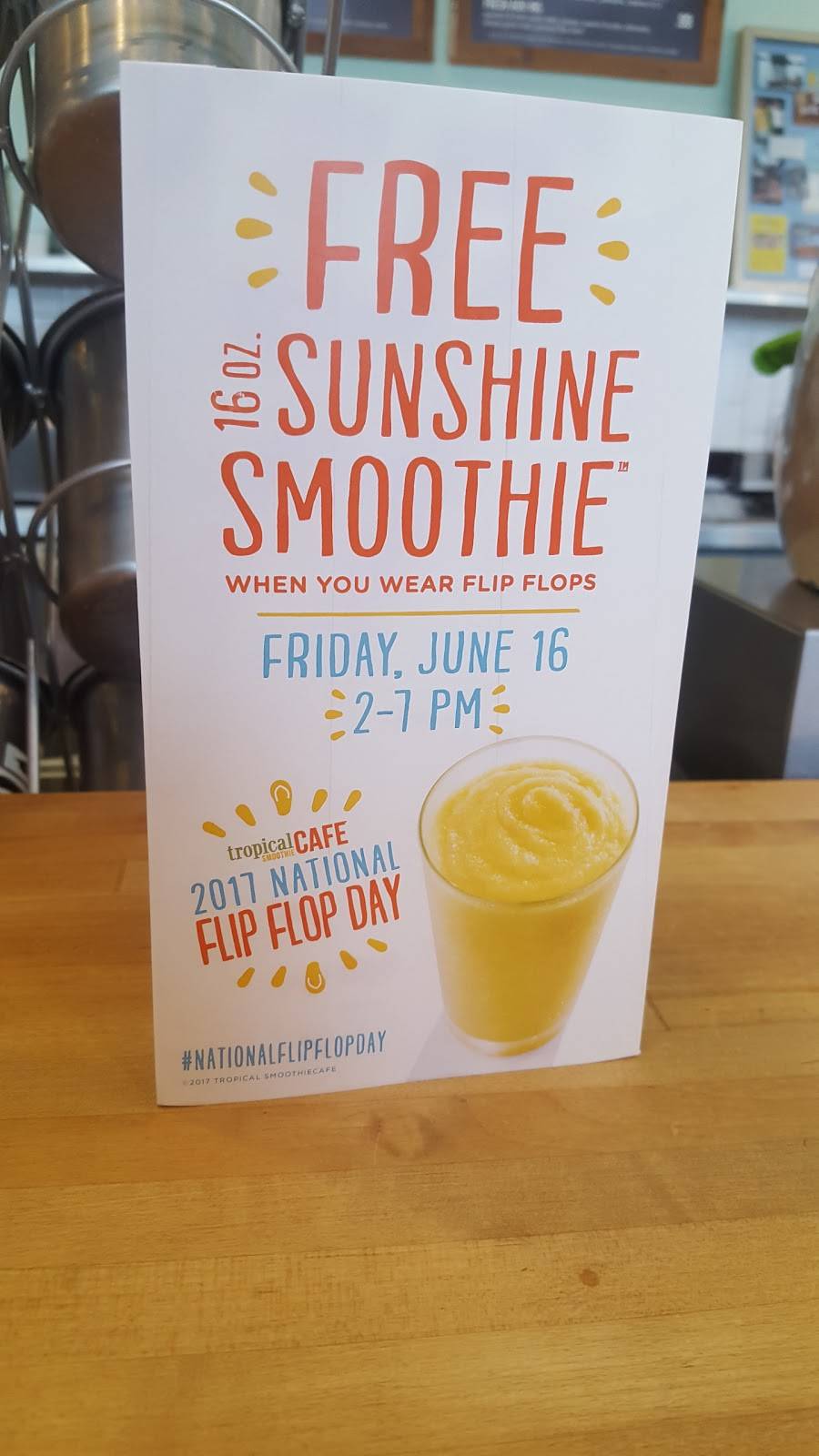 Tropical Smoothie Cafe | restaurant | 340 Town Center Blvd #1, White Lake, MI 48386, USA | 2487797925 OR +1 248-779-7925