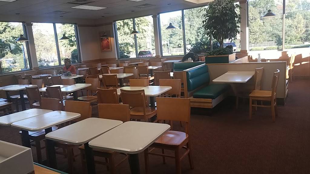 Wendys | restaurant | 1701 US-22, Watchung, NJ 07069, USA | 9083225111 OR +1 908-322-5111