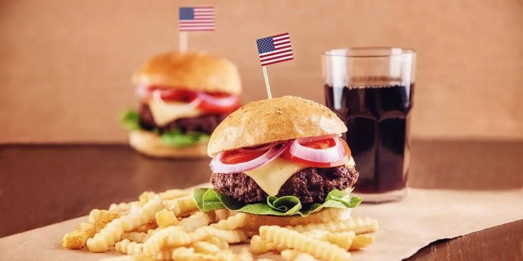 Steele Trap Tavern | restaurant | 1526 M-85, Lincoln Park, MI 48146, USA | 3133825618 OR +1 313-382-5618