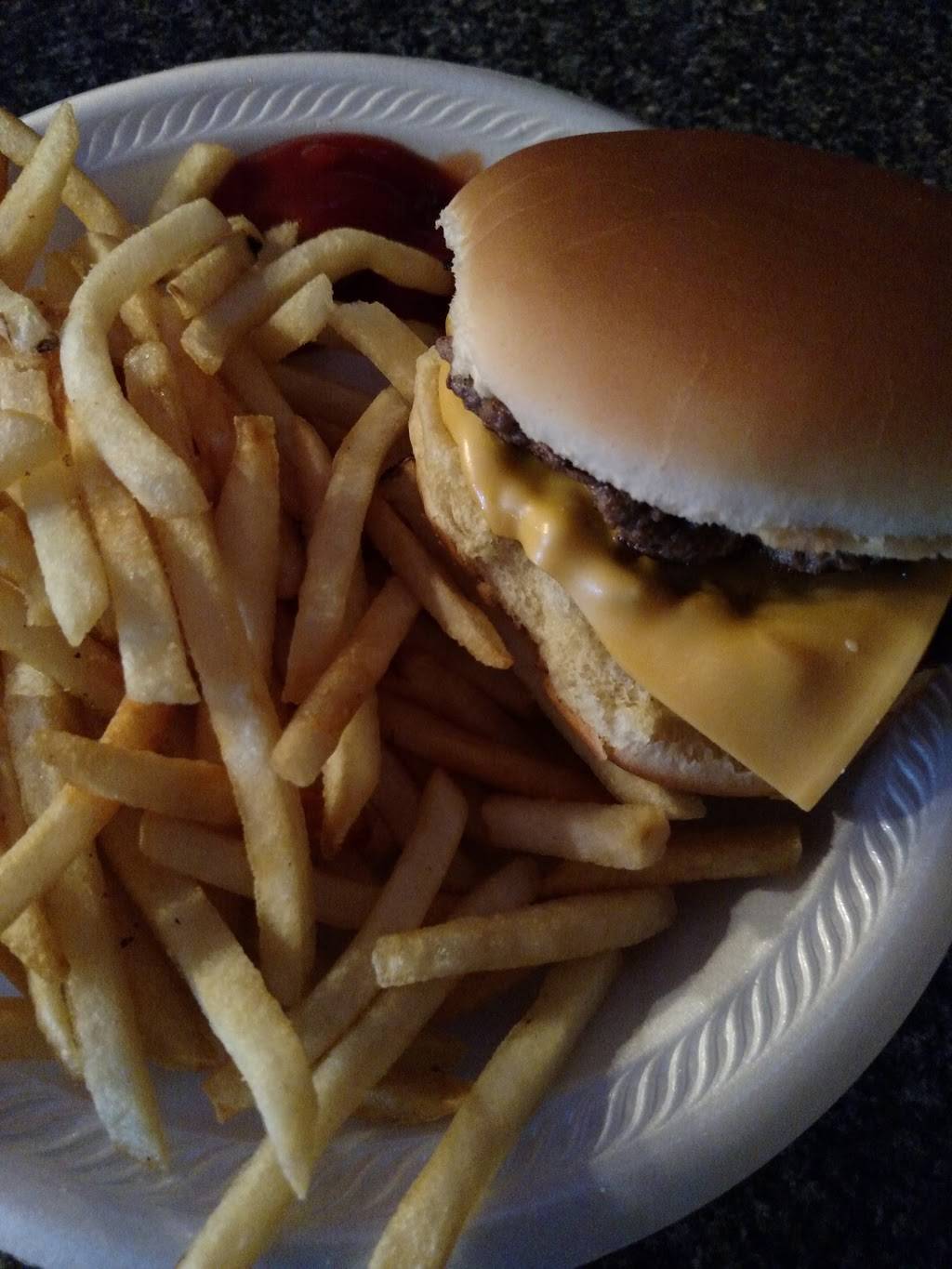 Stevens Grill | restaurant | 131 1st St, Eaton, CO 80615, USA | 9704549992 OR +1 970-454-9992