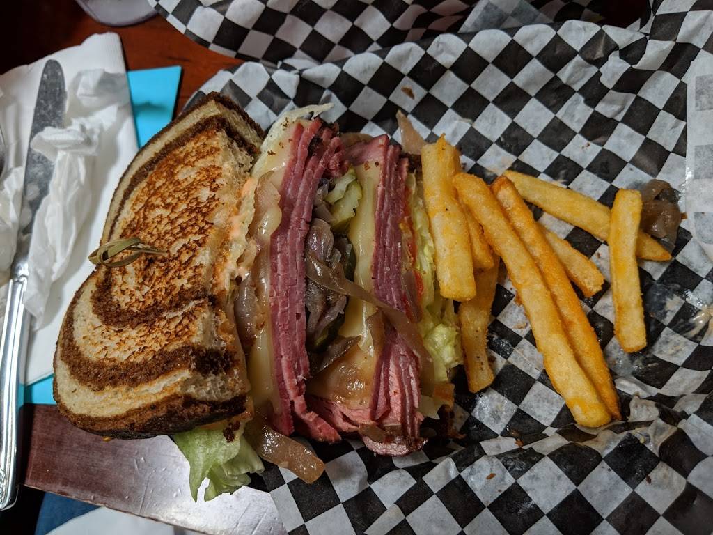 Cosmopolitan Tavern & Italian Grill | restaurant | 625 O St, Fresno, CA 93721, USA | 5592668662 OR +1 559-266-8662