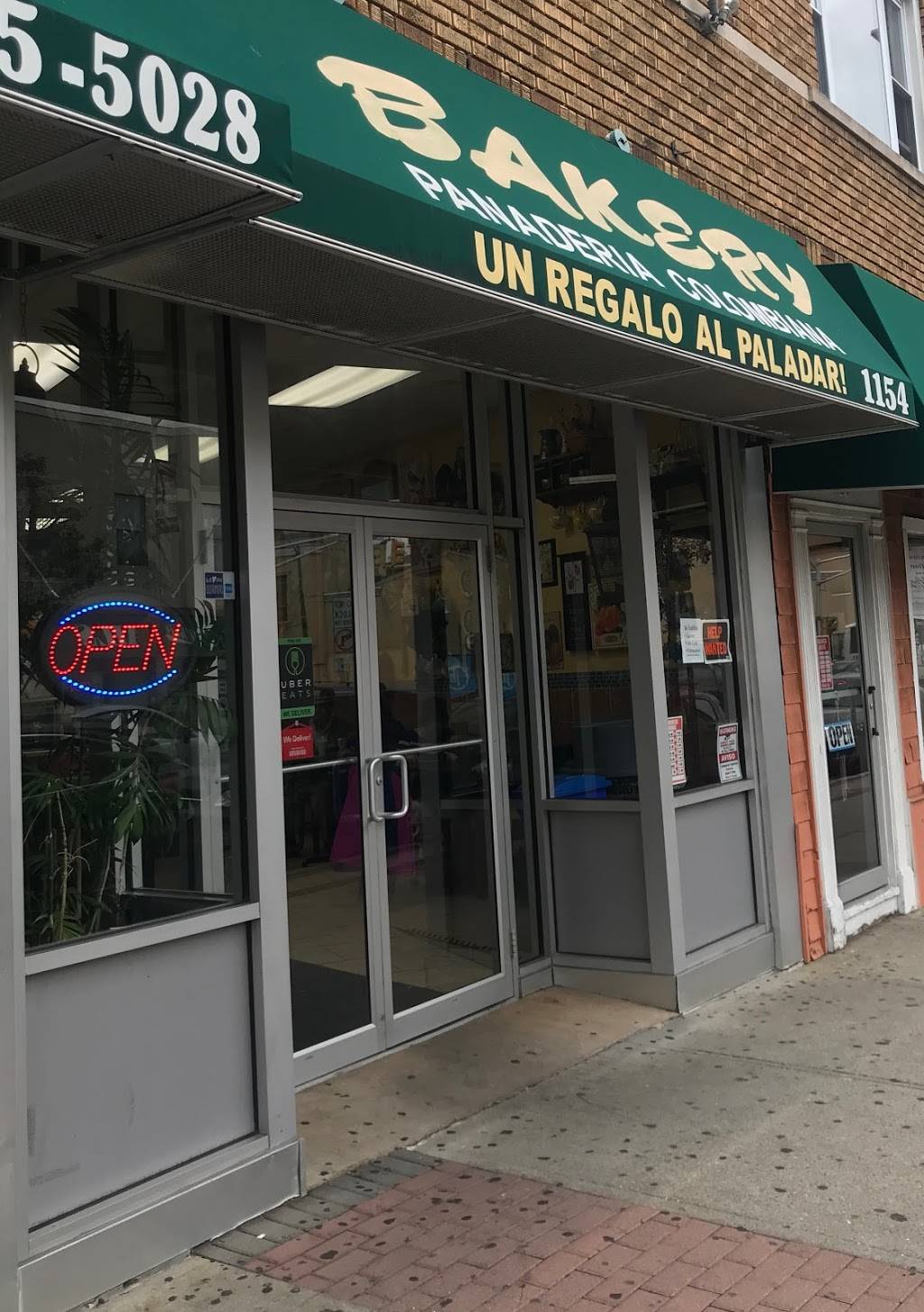 Macondo | restaurant | 1154 Main Ave, Clifton, NJ 07011, USA | 9734055028 OR +1 973-405-5028