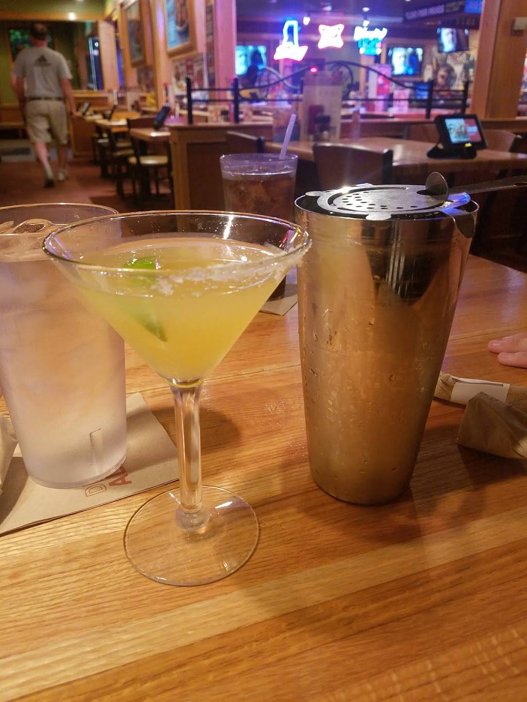 Applebees Grill + Bar | restaurant | 505 Apache Dr, McComb, MS 39648, USA | 6016801520 OR +1 601-680-1520