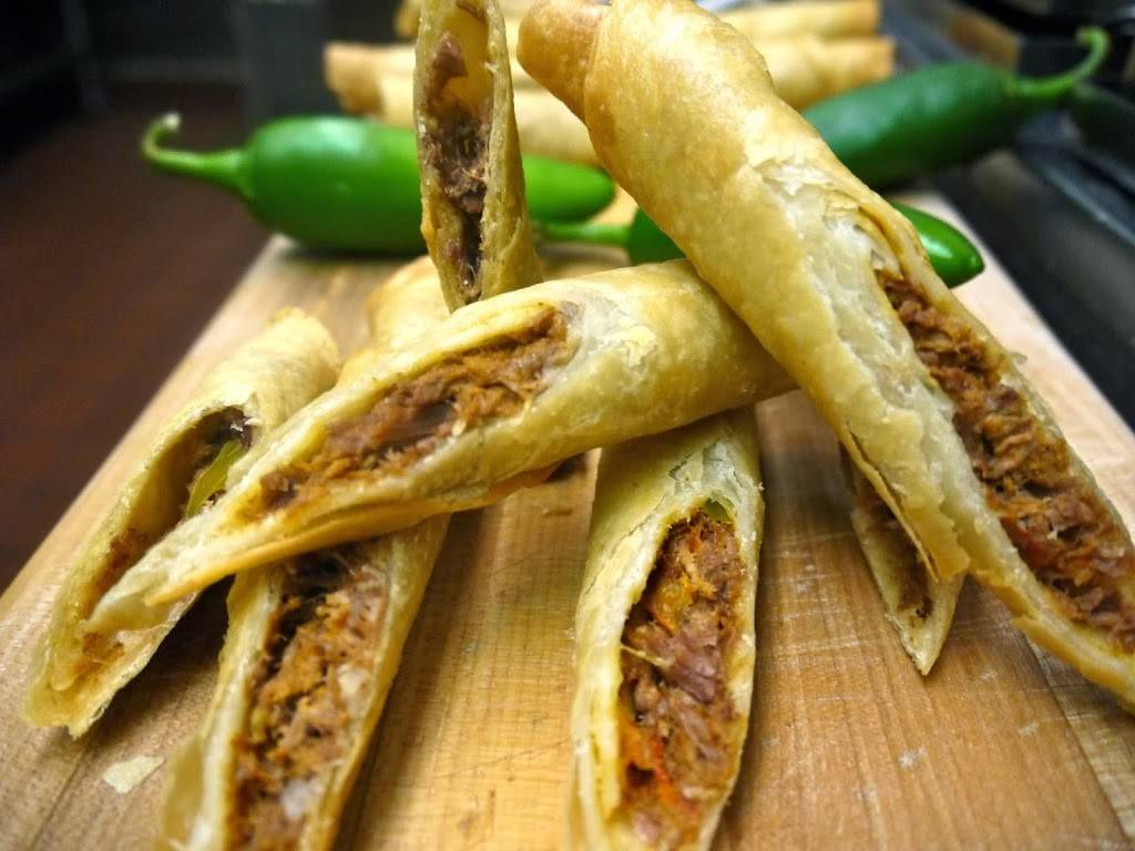 Viva Maria | restaurant | 20162 CA-18, Apple Valley, CA 92307, USA | 7609462087 OR +1 760-946-2087