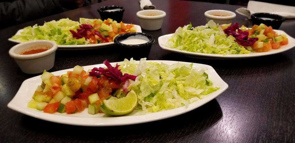 Chapli Kabob Famous Afghan Grill | restaurant | 40 Dundas St W, Mississauga, ON L5B 1H3, Canada | 9052791000 OR +1 905-279-1000