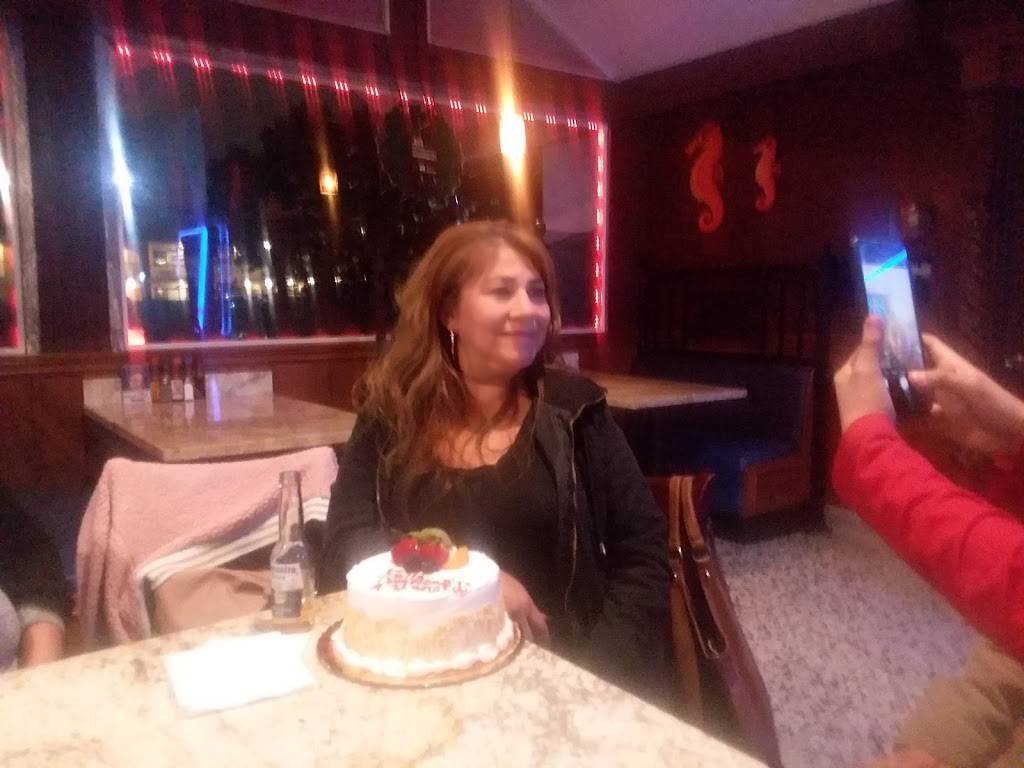 Mi Mama Restaurant | restaurant | W 22nd St, Los Angeles, CA 90007, USA | 2134358652 OR +1 213-435-8652