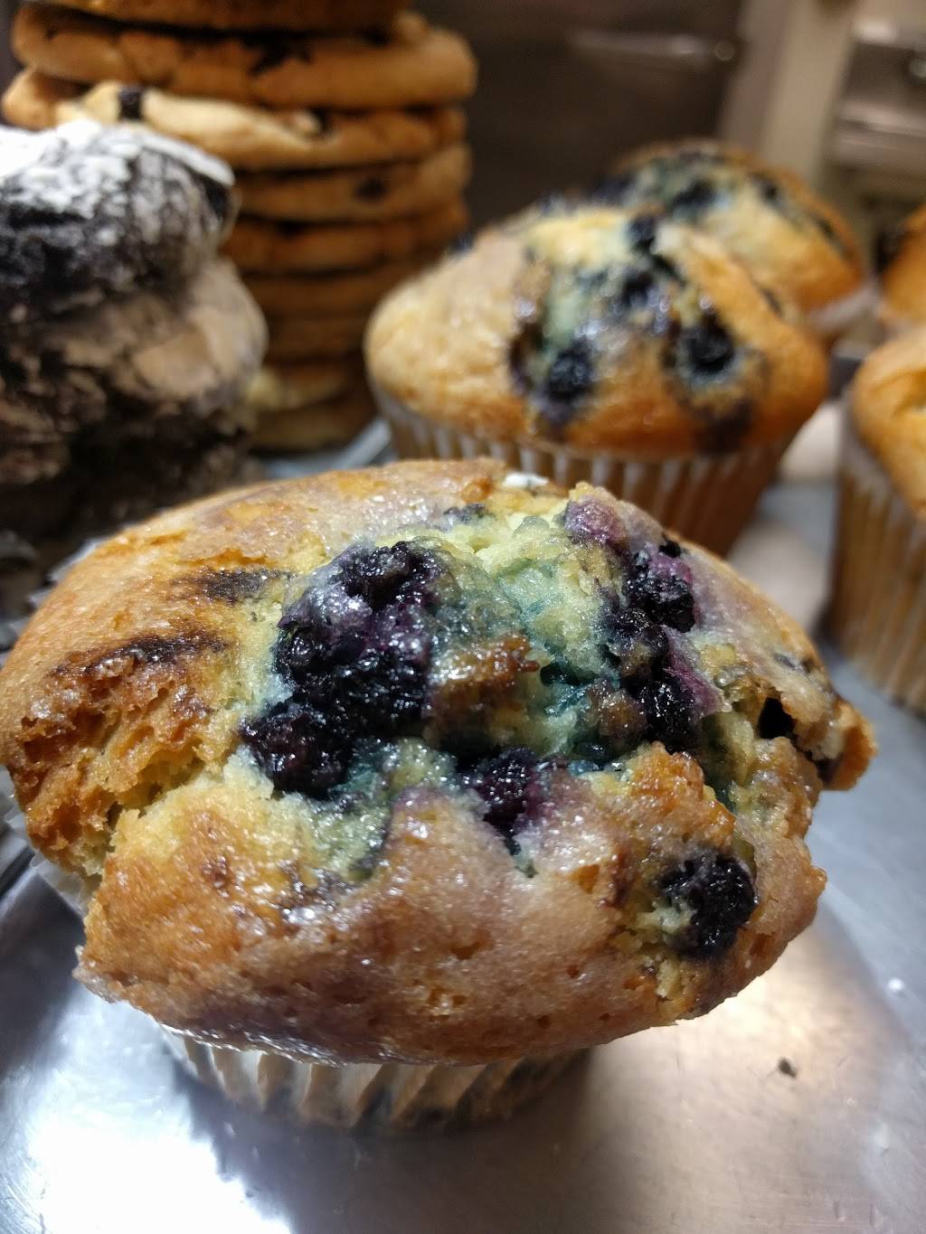 Cafe 44 | restaurant | 44 Old Ridgebury Rd, Danbury, CT 06810, USA | 2037435648 OR +1 203-743-5648